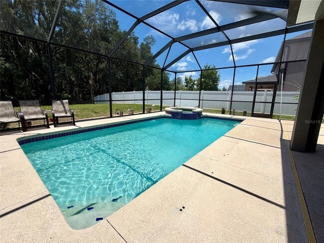 Building Photo - 10531 Mistflower Ln