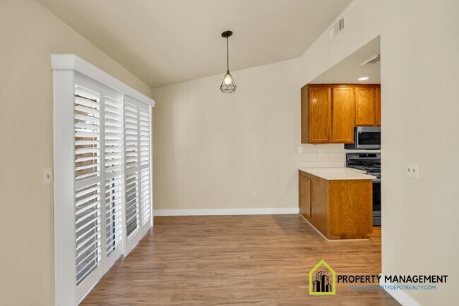 Building Photo - Beautifully Remodeled 3-Bedroom Home for Rent
