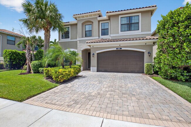 Building Photo - 8101 Ironstone Dr