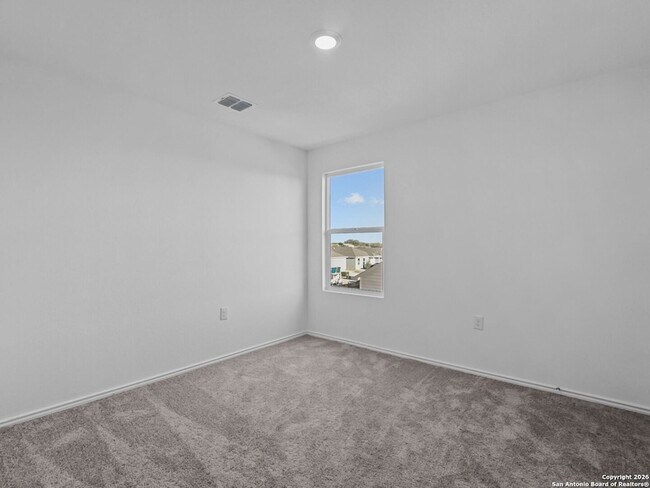 Building Photo - 910 Stricker Path