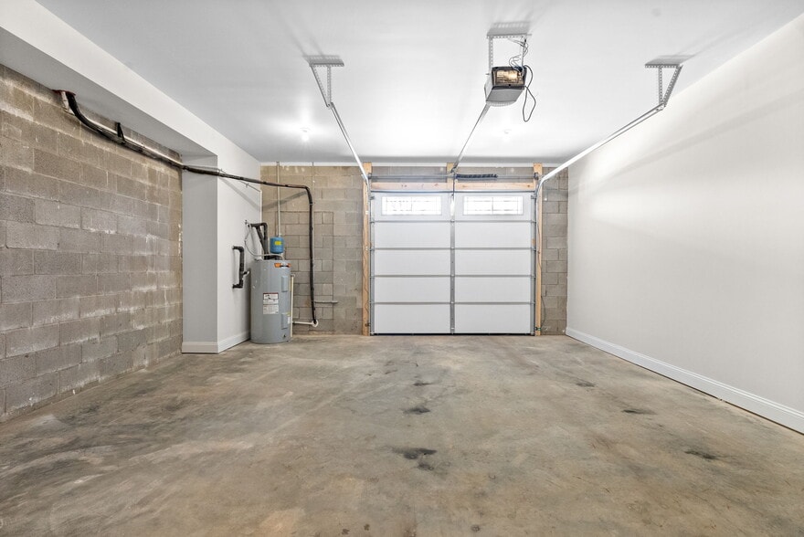 Building Photo - 500 Peachers Mill Rd
