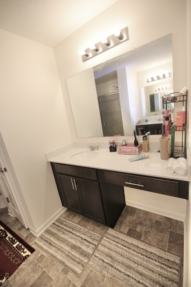 Building Photo - 216 Old Bay Dr