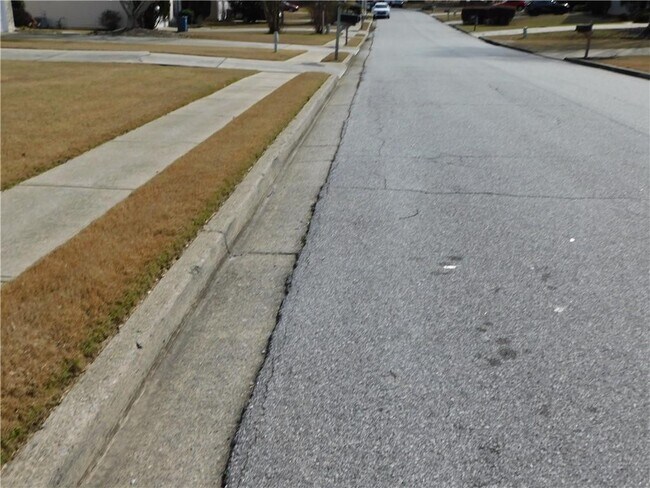 Building Photo - 1570 Hill Crossing Ct