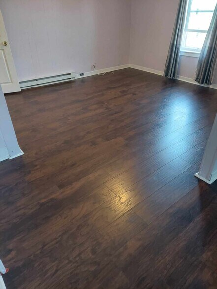 Building Photo - 21 Watts St