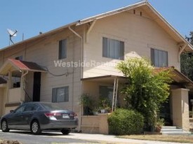 Building Photo - 1145 E Wilson Ave