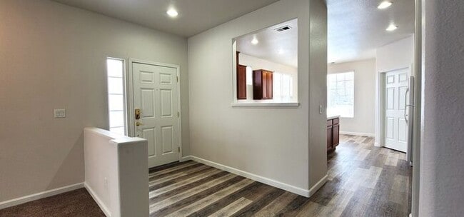 Building Photo - Single-Story 3 Bed, 2 Bath Home in Gated Double Diamond Community – Pool, Gym & 2-Car Garage