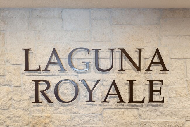 Building Photo - Discover a Coastal Sanctuary at Laguna Royale, Laguna Beach. Comes with 2 Parking Spaces!
