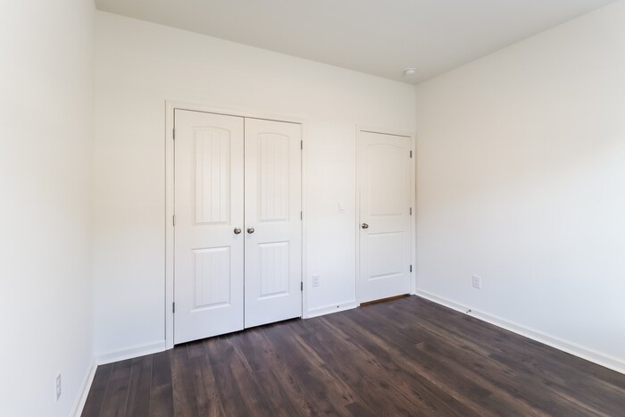 Building Photo - 5611 Timber Leaf Lp