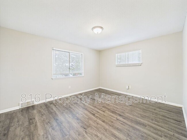Building Photo - 8030 Campbell St