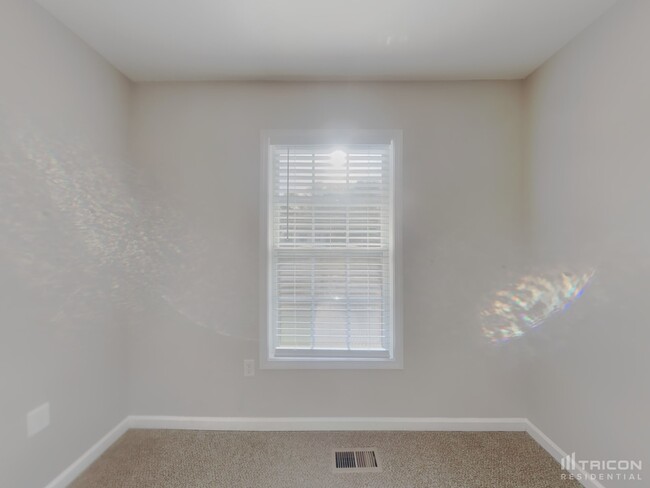 Building Photo - 130 Bethany Forrest Ln