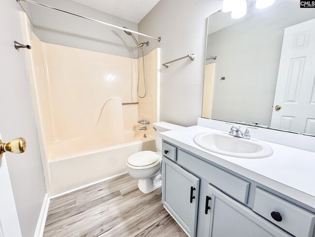 Building Photo - 44 St Albans Rd