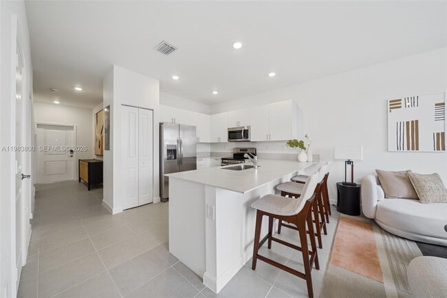 Building Photo - 33762 SW 194th Pl