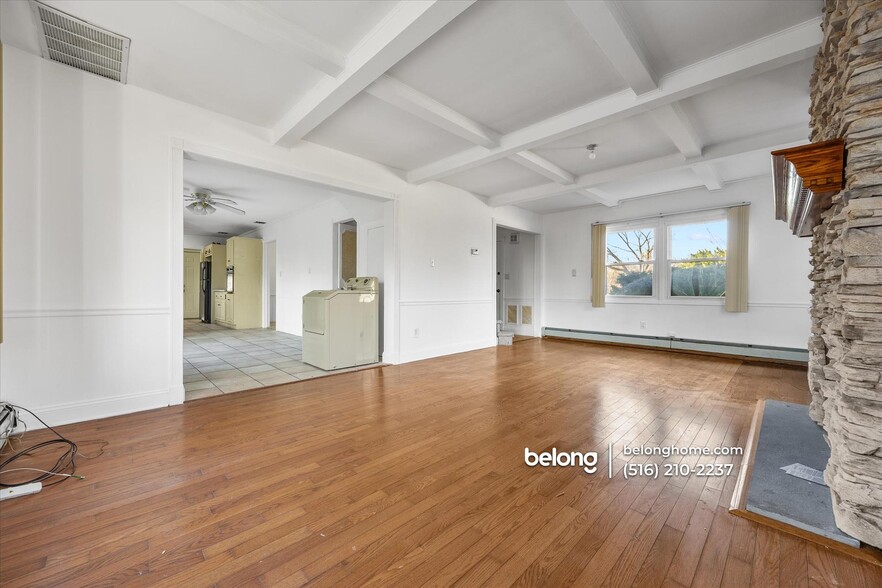 Building Photo - 68 Sycamore Cir