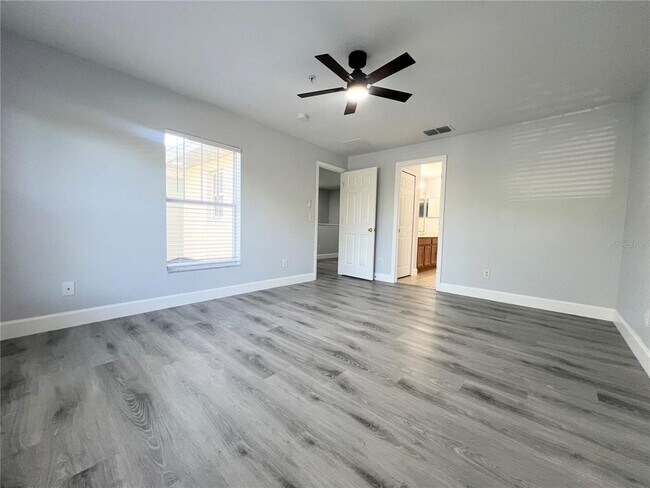 Building Photo - 9788 Tivoli Villa Dr