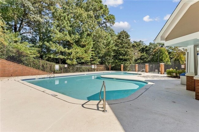 Building Photo - 1755 Liberty Ln