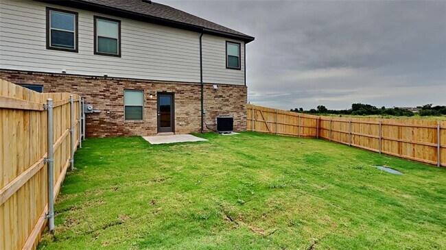 Building Photo - 12501 Florence Ln