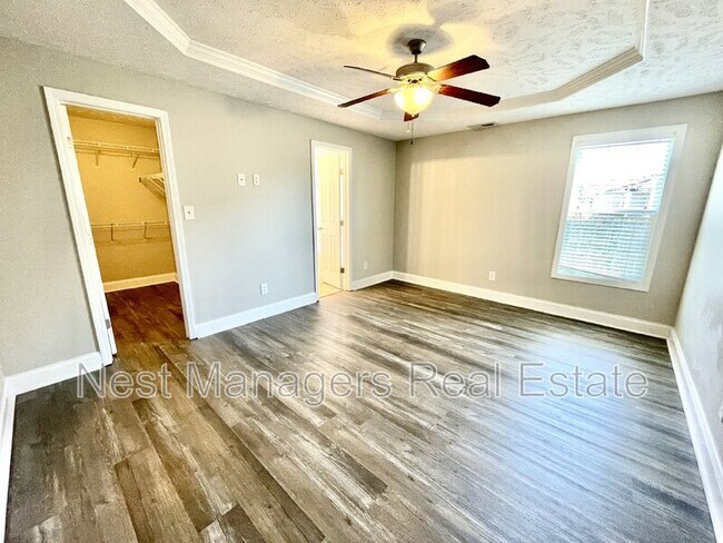 Building Photo - 315 Copper Creek Dr
