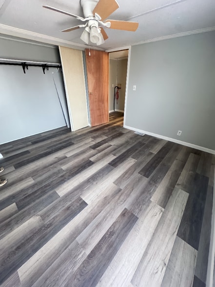 Building Photo - 26 Village Ct