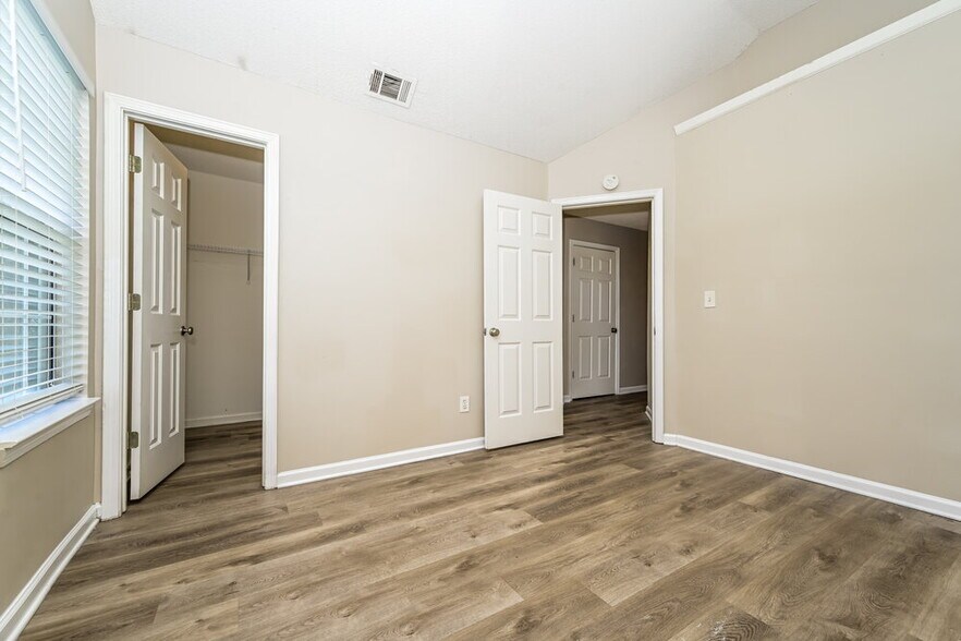 Building Photo - 3554 Waldrop Rd