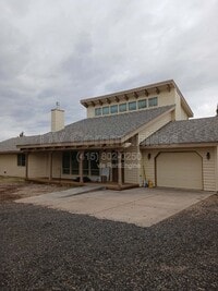 Building Photo - 2500 SW 83rd St