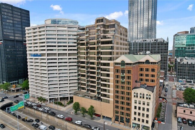 Building Photo - 151 Fort Pitt Blvd