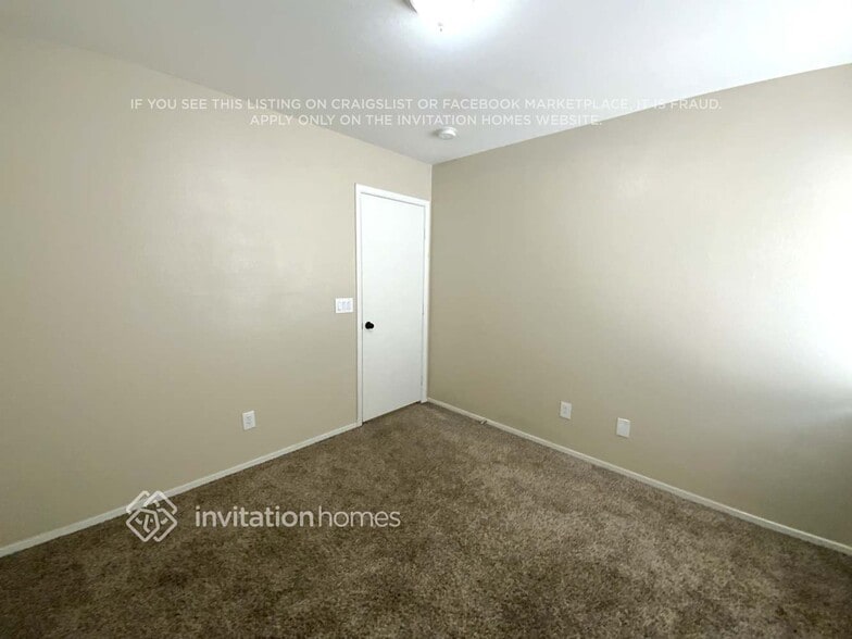 Building Photo - 10220 Crepe Myrtle Ct