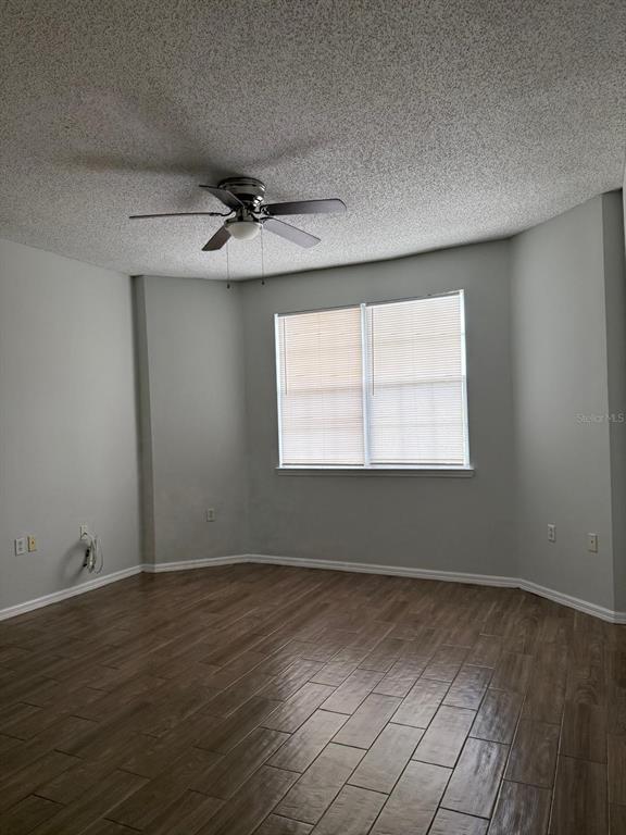 Building Photo - 10831 Windsor Walk Dr