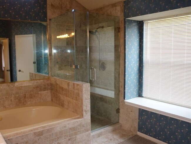 Building Photo - 15810 Imperial Falls Ct