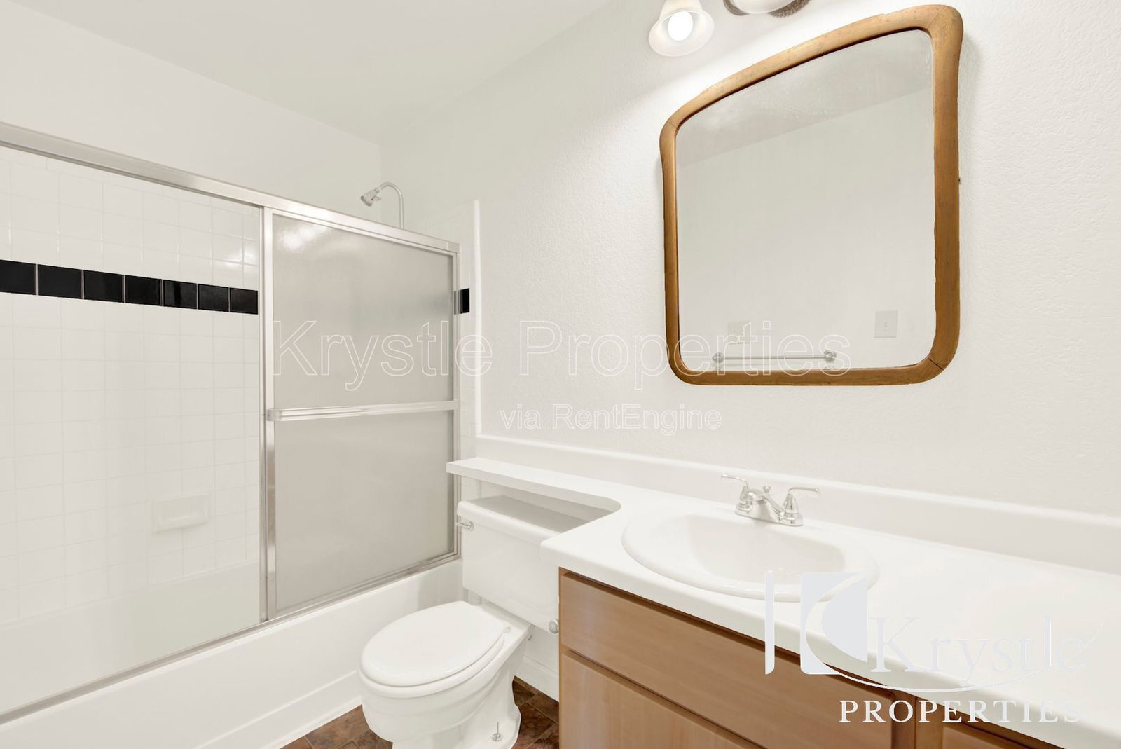 Building Photo - 1201 Glen Cove Pkwy