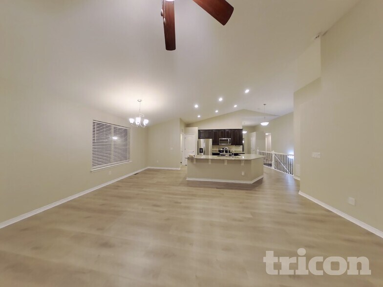 Building Photo - 6748 Lamine Dr