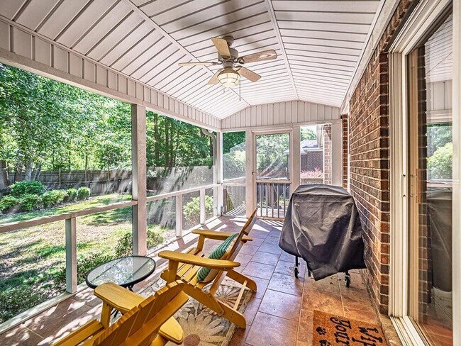 Building Photo - 1265 Cutleaf Dr