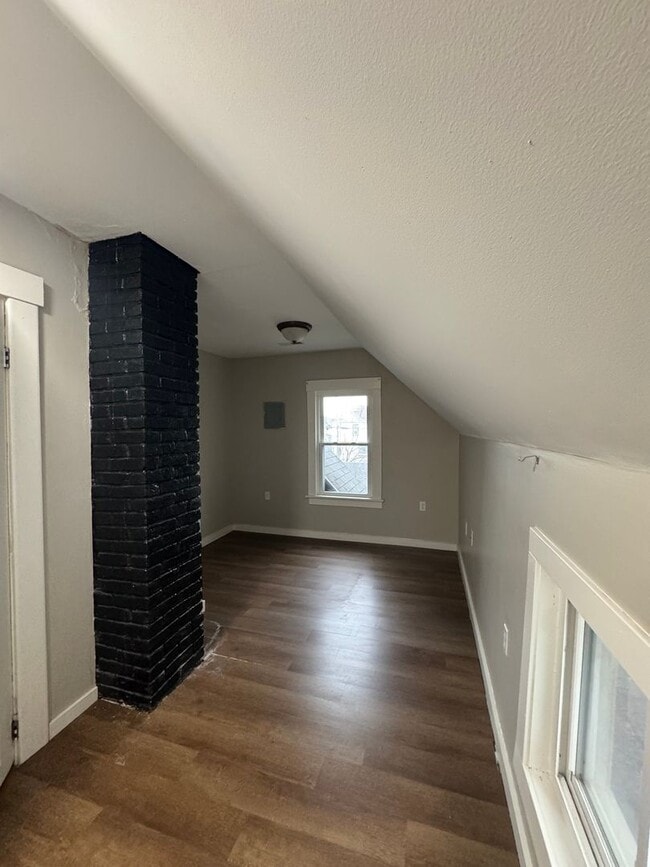 Building Photo - 3338 Marvin Ave