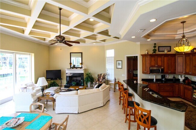 Building Photo - 481 Maunder Ct