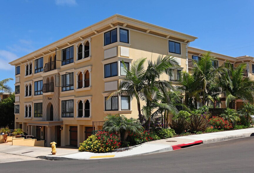 Primary Photo - 7411 Herschel Ave