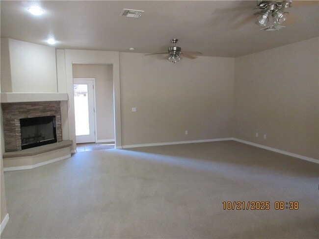 Building Photo - 2044 Rex Allen Dr