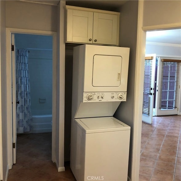 Building Photo - 3577 Gundry Ave