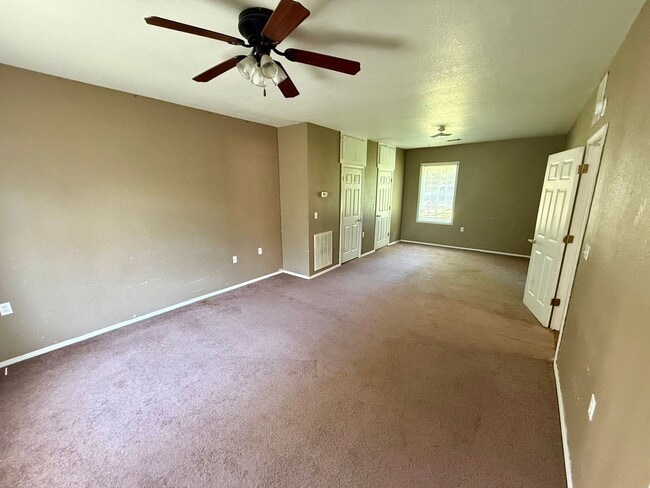 Building Photo - 1308 Barton Ln
