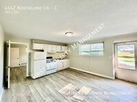 Building Photo - 4642 Northland Ln