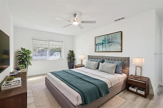 Building Photo - 11147 Acme Dr