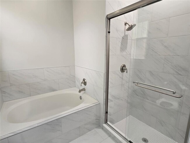 Building Photo - 4211 2nd Ave E