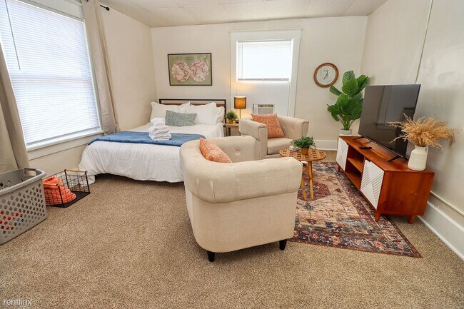 Building Photo - 5 br, 1 bath House - 2040 South 17th Street 2