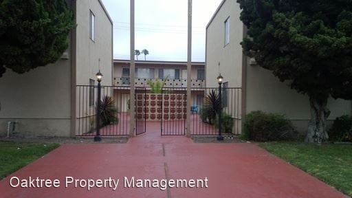 Building Photo - 1315 Devonshire Dr