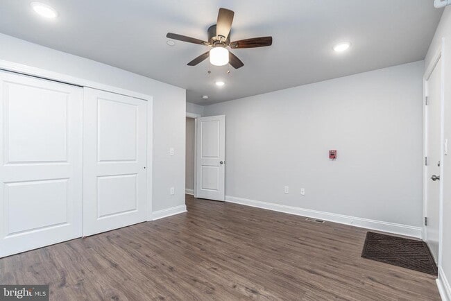 Building Photo - 2202 Christian St