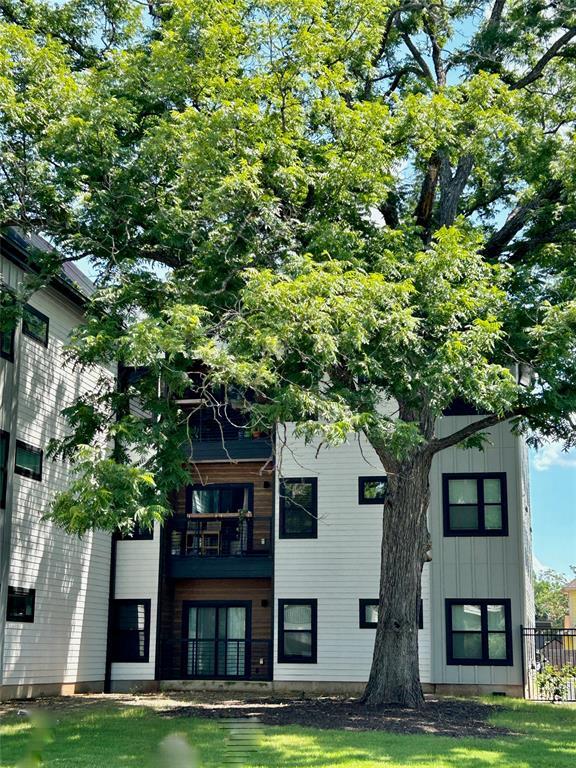 Building Photo - 3101 Govalle Ave