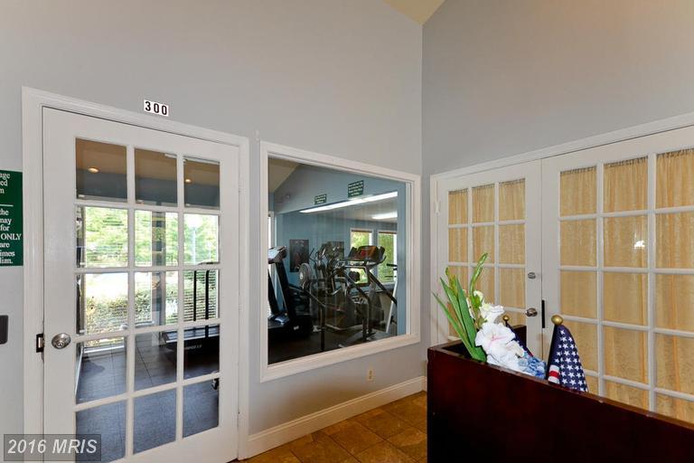 Building Photo - 10911 Postern Ct