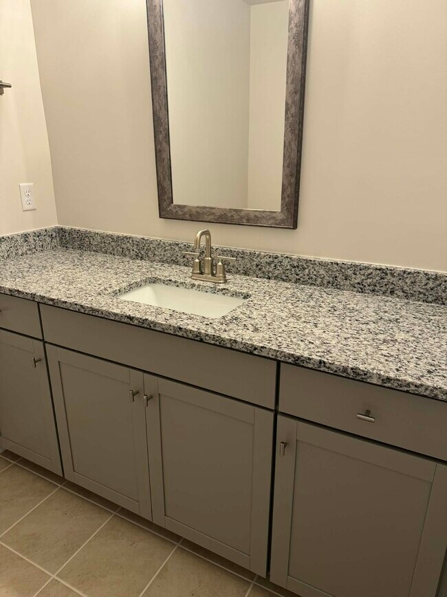 Building Photo - 112 Keating St