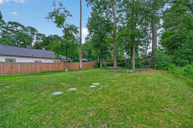 Building Photo - 14774 Bowie Ln