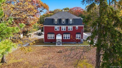 Building Photo - 221 Lake Ave S