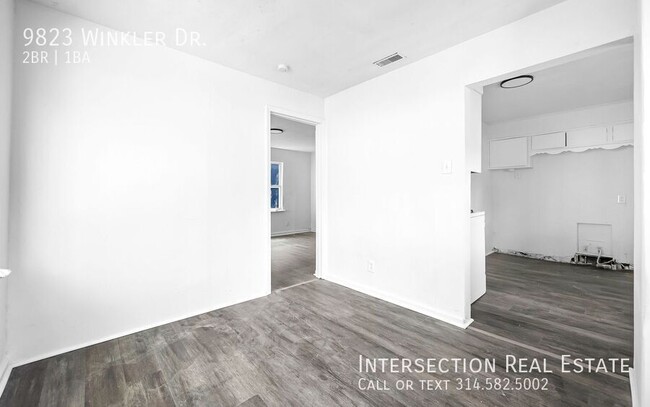 Building Photo - Section 8 Approved! Adorable 2bed/1Bath in...