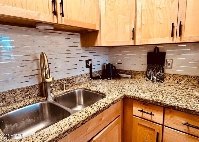 Building Photo - 15408 N 23rd St